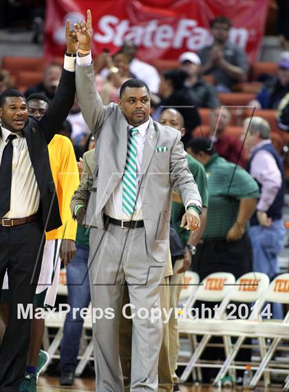 Thumbnail 2 in Madison vs. Yates (UIL 3A Final) photogallery.