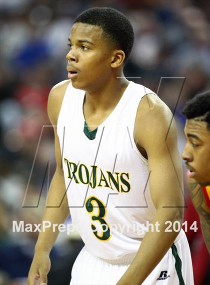 Thumbnail 2 in Madison vs. Yates (UIL 3A Final) photogallery.