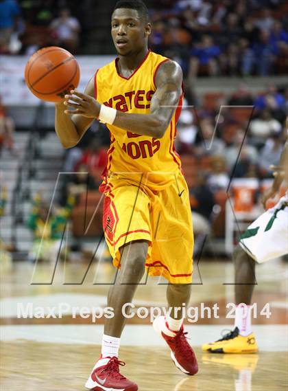 Thumbnail 1 in Madison vs. Yates (UIL 3A Final) photogallery.