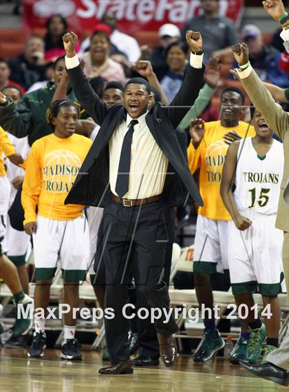 Thumbnail 1 in Madison vs. Yates (UIL 3A Final) photogallery.