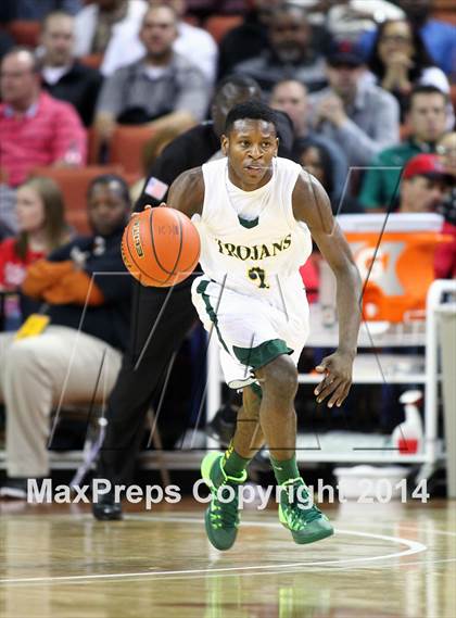 Thumbnail 1 in Madison vs. Yates (UIL 3A Final) photogallery.