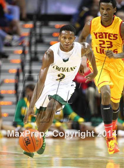 Thumbnail 2 in Madison vs. Yates (UIL 3A Final) photogallery.