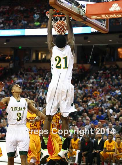 Thumbnail 1 in Madison vs. Yates (UIL 3A Final) photogallery.