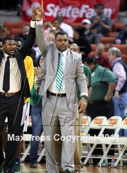 Thumbnail 3 in Madison vs. Yates (UIL 3A Final) photogallery.