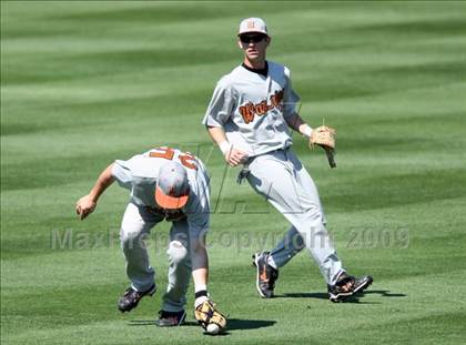 Thumbnail 3 in Lake Travis vs. Westwood photogallery.
