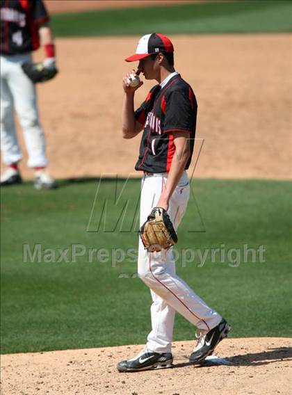 Thumbnail 3 in Lake Travis vs. Westwood photogallery.