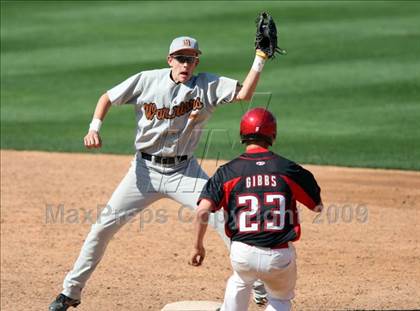 Thumbnail 2 in Lake Travis vs. Westwood photogallery.