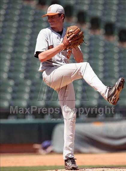 Thumbnail 2 in Lake Travis vs. Westwood photogallery.