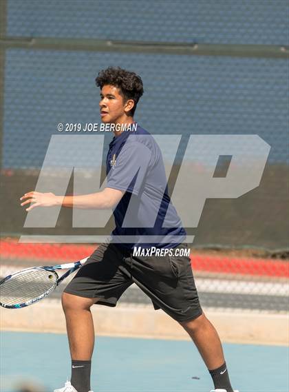 Thumbnail 2 in Golden Valley vs. East Bakersfield (Lynch Cup) photogallery.