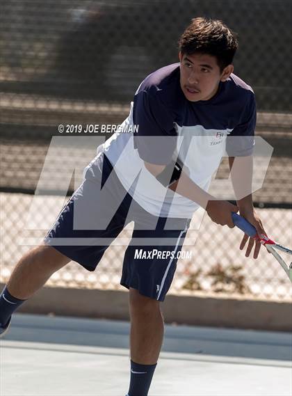 Thumbnail 3 in Golden Valley vs. East Bakersfield (Lynch Cup) photogallery.
