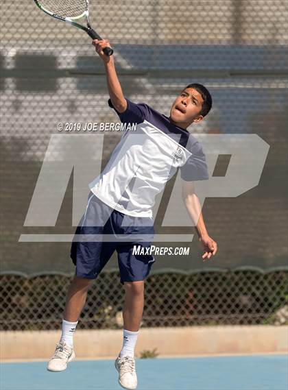 Thumbnail 1 in Golden Valley vs. East Bakersfield (Lynch Cup) photogallery.