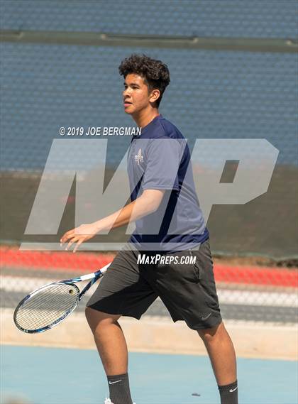 Thumbnail 1 in Golden Valley vs. East Bakersfield (Lynch Cup) photogallery.