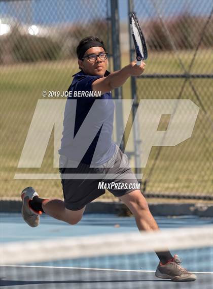 Thumbnail 1 in Golden Valley vs. East Bakersfield (Lynch Cup) photogallery.