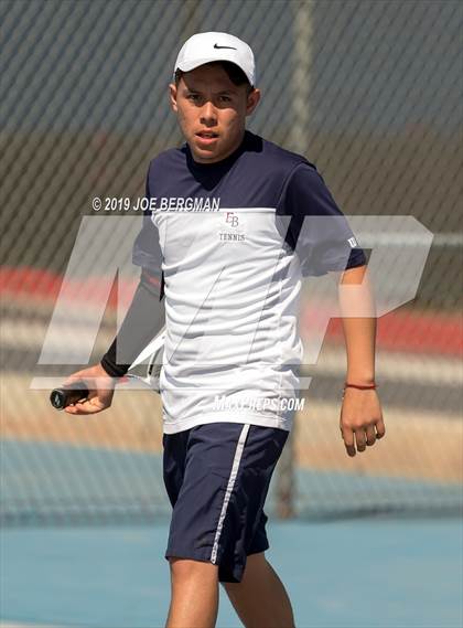 Thumbnail 3 in Golden Valley vs. East Bakersfield (Lynch Cup) photogallery.