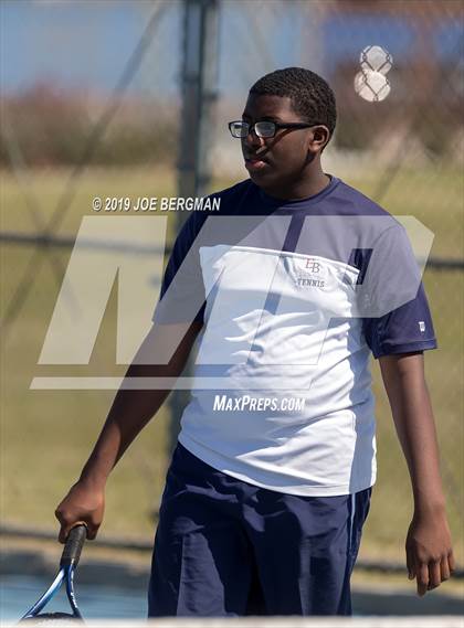 Thumbnail 3 in Golden Valley vs. East Bakersfield (Lynch Cup) photogallery.
