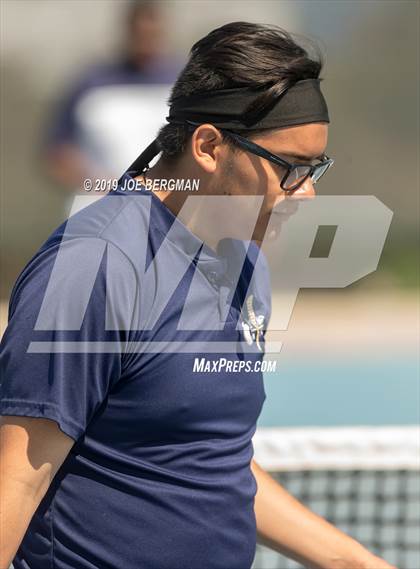Thumbnail 2 in Golden Valley vs. East Bakersfield (Lynch Cup) photogallery.