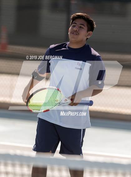 Thumbnail 2 in Golden Valley vs. East Bakersfield (Lynch Cup) photogallery.
