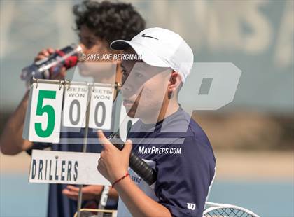 Thumbnail 1 in Golden Valley vs. East Bakersfield (Lynch Cup) photogallery.