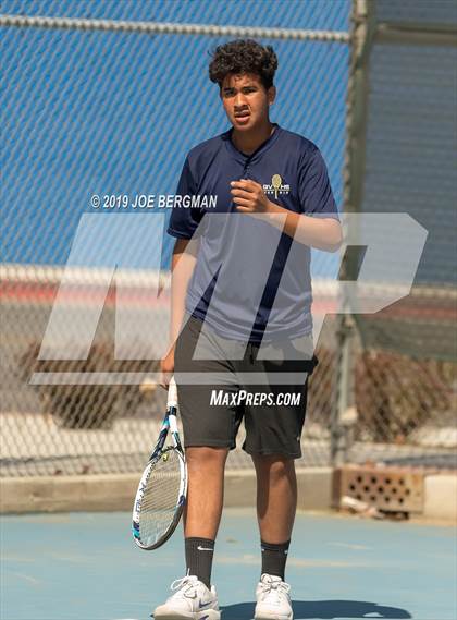 Thumbnail 3 in Golden Valley vs. East Bakersfield (Lynch Cup) photogallery.
