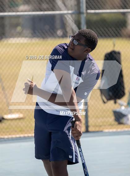 Thumbnail 2 in Golden Valley vs. East Bakersfield (Lynch Cup) photogallery.