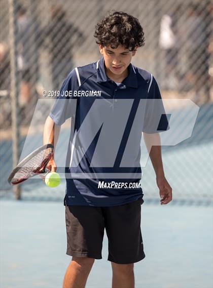 Thumbnail 1 in Golden Valley vs. East Bakersfield (Lynch Cup) photogallery.