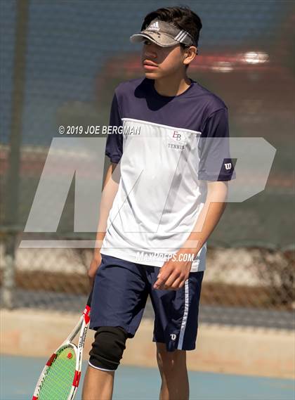 Thumbnail 2 in Golden Valley vs. East Bakersfield (Lynch Cup) photogallery.