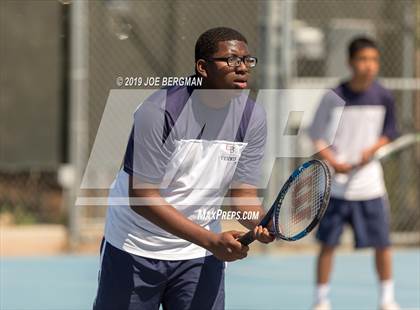 Thumbnail 3 in Golden Valley vs. East Bakersfield (Lynch Cup) photogallery.