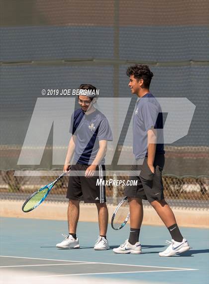 Thumbnail 2 in Golden Valley vs. East Bakersfield (Lynch Cup) photogallery.