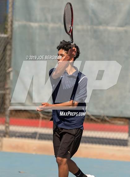 Thumbnail 2 in Golden Valley vs. East Bakersfield (Lynch Cup) photogallery.