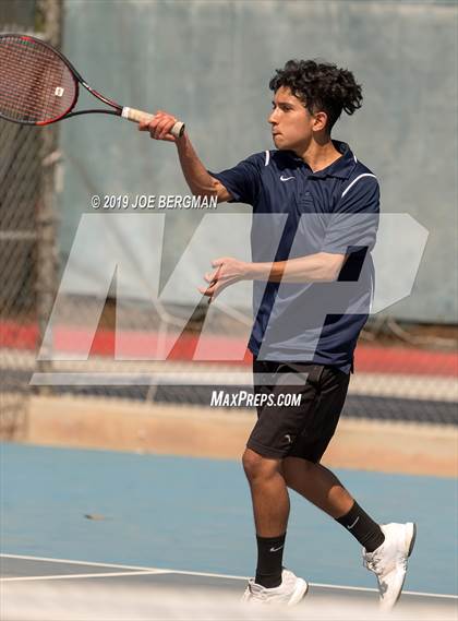 Thumbnail 1 in Golden Valley vs. East Bakersfield (Lynch Cup) photogallery.
