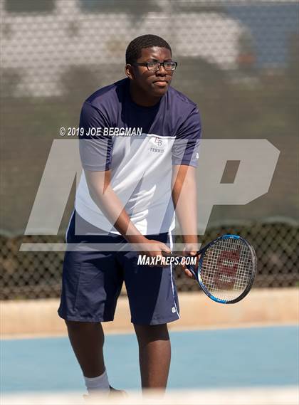 Thumbnail 2 in Golden Valley vs. East Bakersfield (Lynch Cup) photogallery.