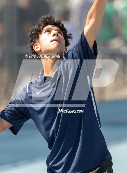 Thumbnail 1 in Golden Valley vs. East Bakersfield (Lynch Cup) photogallery.
