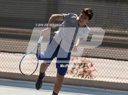 Thumbnail 3 in Golden Valley vs. East Bakersfield (Lynch Cup) photogallery.