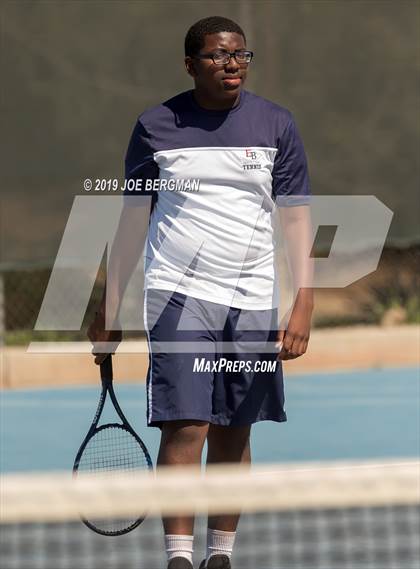 Thumbnail 2 in Golden Valley vs. East Bakersfield (Lynch Cup) photogallery.