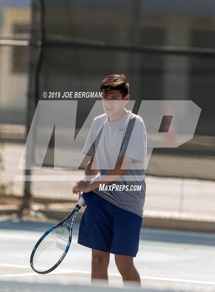 Thumbnail 2 in Golden Valley vs. East Bakersfield (Lynch Cup) photogallery.