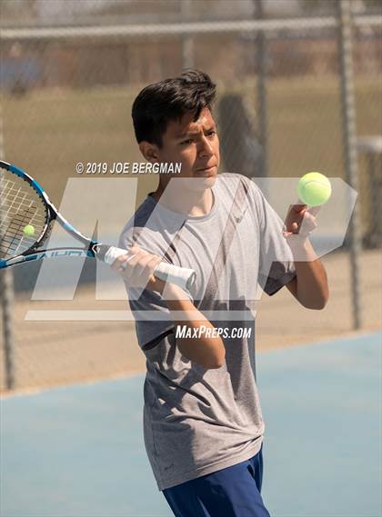 Thumbnail 1 in Golden Valley vs. East Bakersfield (Lynch Cup) photogallery.