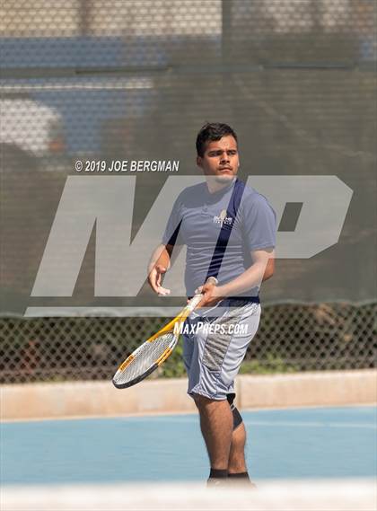 Thumbnail 3 in Golden Valley vs. East Bakersfield (Lynch Cup) photogallery.