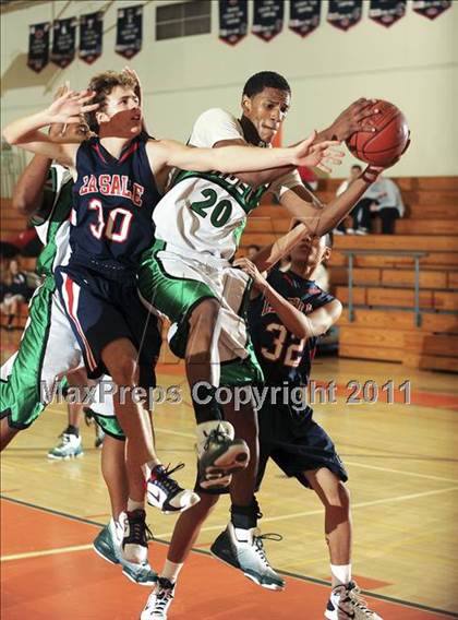 Thumbnail 3 in Ribet Academy vs. La Salle photogallery.