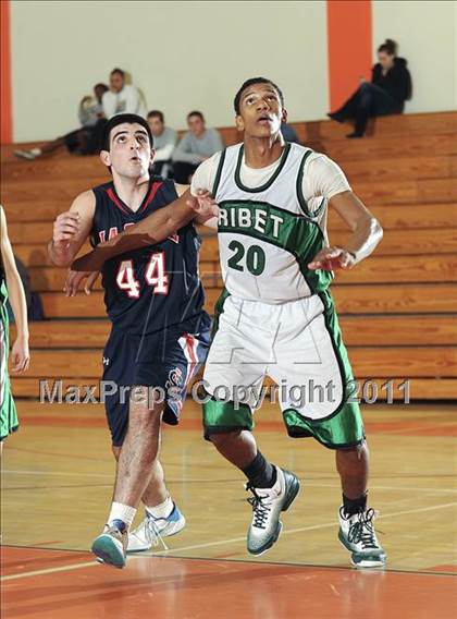 Thumbnail 1 in Ribet Academy vs. La Salle photogallery.