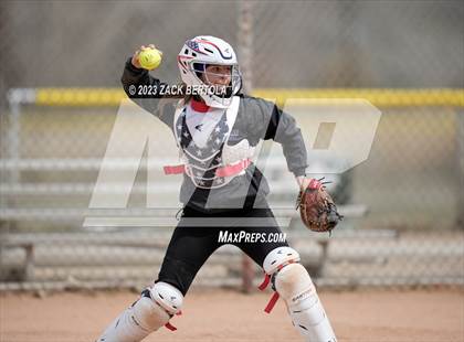 Thumbnail 3 in Wayne @ Duchesne photogallery.