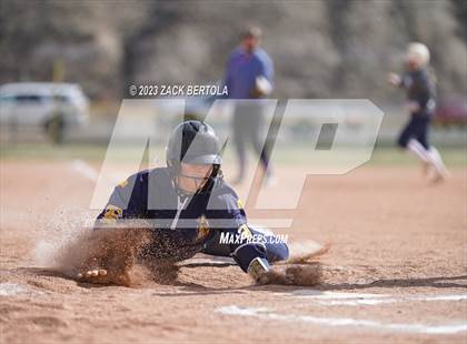 Thumbnail 1 in Wayne @ Duchesne photogallery.