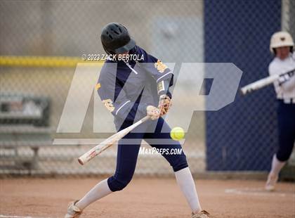 Thumbnail 3 in Wayne @ Duchesne photogallery.