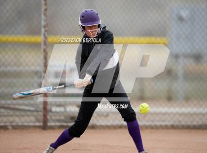 Thumbnail 2 in Wayne @ Duchesne photogallery.