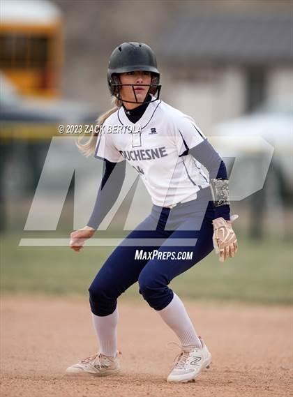 Thumbnail 3 in Wayne @ Duchesne photogallery.