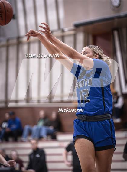 Thumbnail 3 in Willamette @ South Medford photogallery.