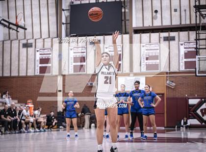 Thumbnail 3 in Willamette @ South Medford photogallery.