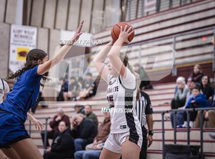 Thumbnail 1 in Willamette @ South Medford photogallery.