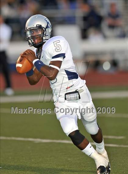 Thumbnail 3 in Allen @ Nimitz (Texas 5A D2 Region I Bi-District Playoffs) photogallery.