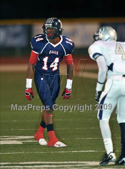 Thumbnail 3 in Allen @ Nimitz (Texas 5A D2 Region I Bi-District Playoffs) photogallery.