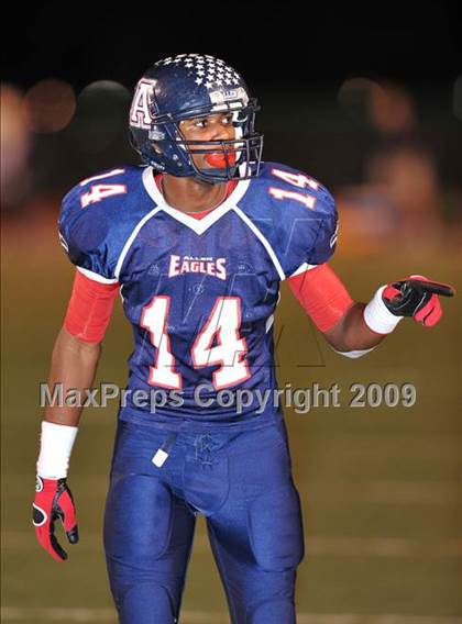 Thumbnail 2 in Allen @ Nimitz (Texas 5A D2 Region I Bi-District Playoffs) photogallery.